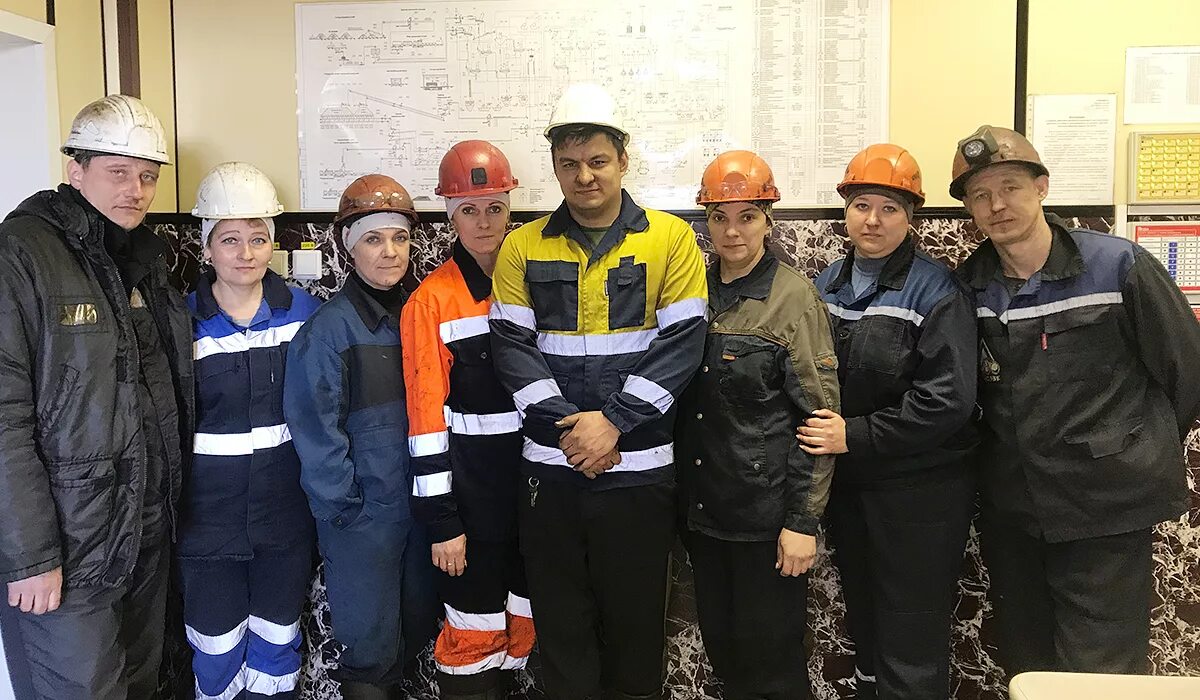 Стройсервис директор. Стройсервис кемерово шестаки. генеральный директор ао стройсервис.
