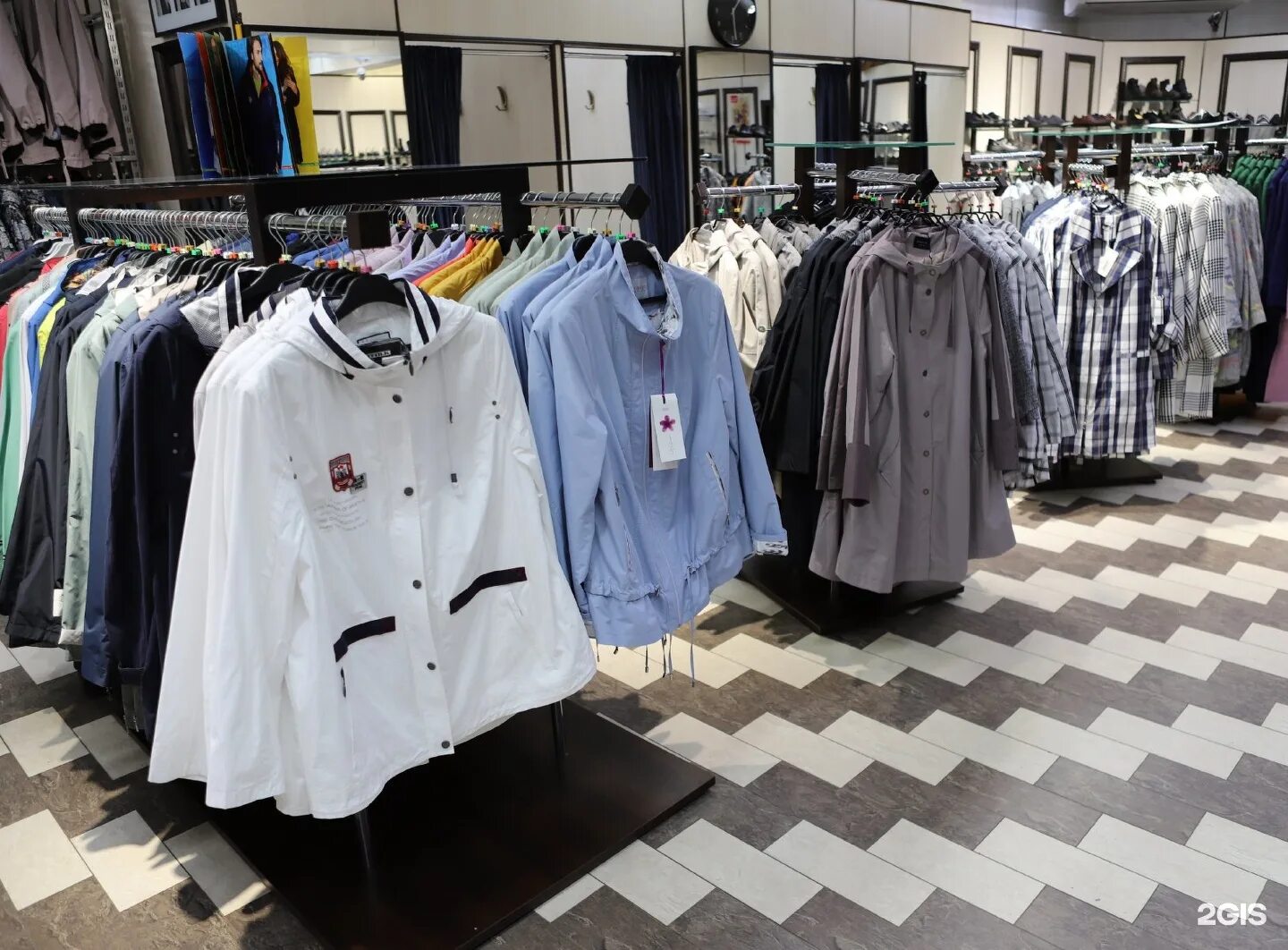 магазин богатырь женские куртки. магазин богатырь донская 24. магазин богатырь на варшавке каталог. весенние куртки женские больших размеров в богатыре на варшавке. богатырь магазин одежды больших размеров на варшавке.