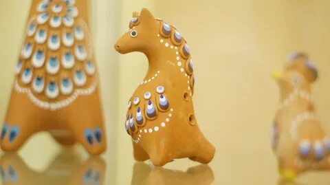Расписные глиняные игрушки