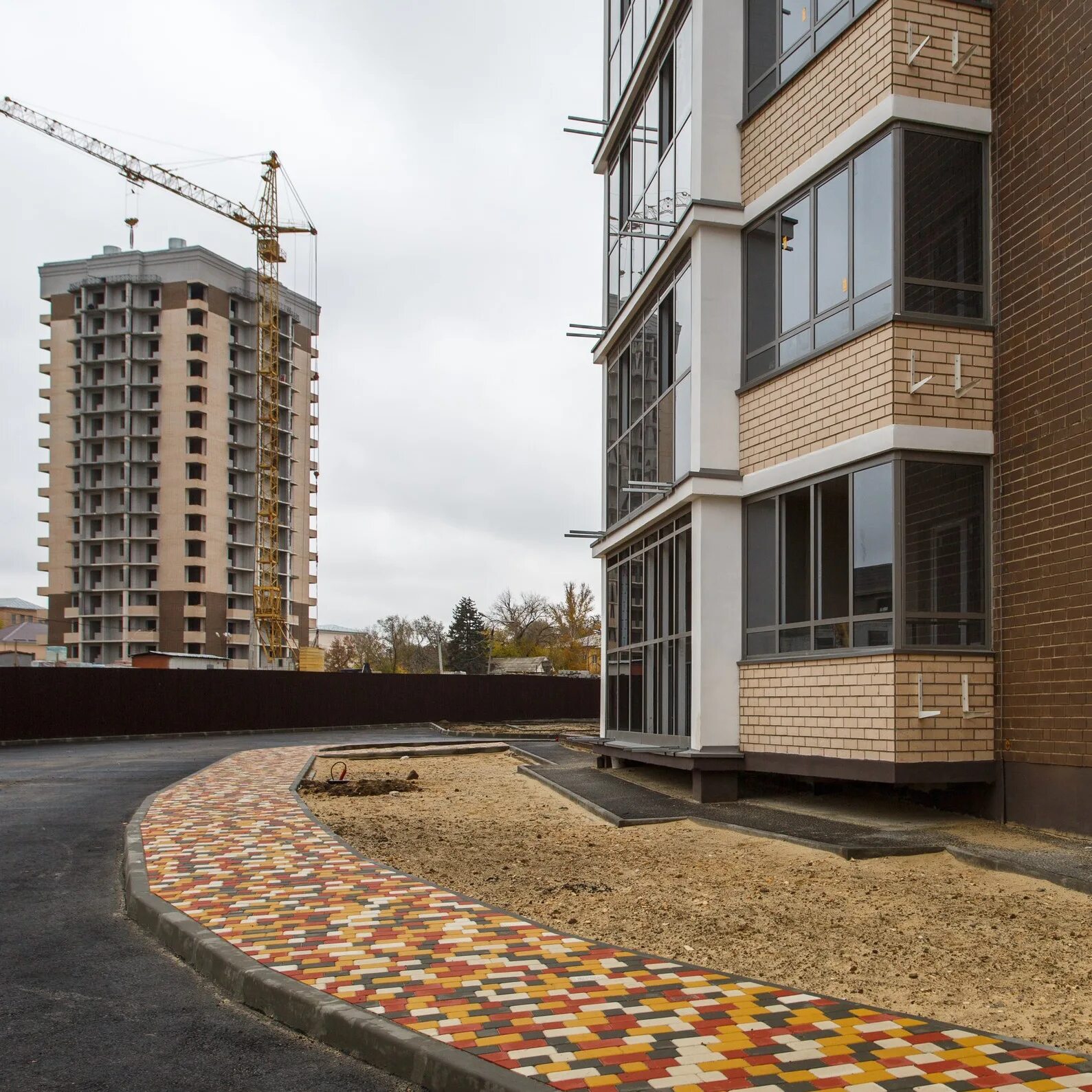 ЖК Гранд Авеню Волгоград. Волгоград ул Ангарская / ул Рокоссовского Grand Avenue. Ангарская 7б Волгоград. Волгоград ул Ангарская 7.