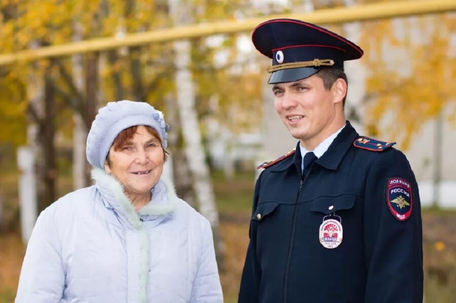 Добрый полицейский. Участкового уполномоченного полиции. Участковый уполномоченный полиции. Форма участкового. Т с участковая