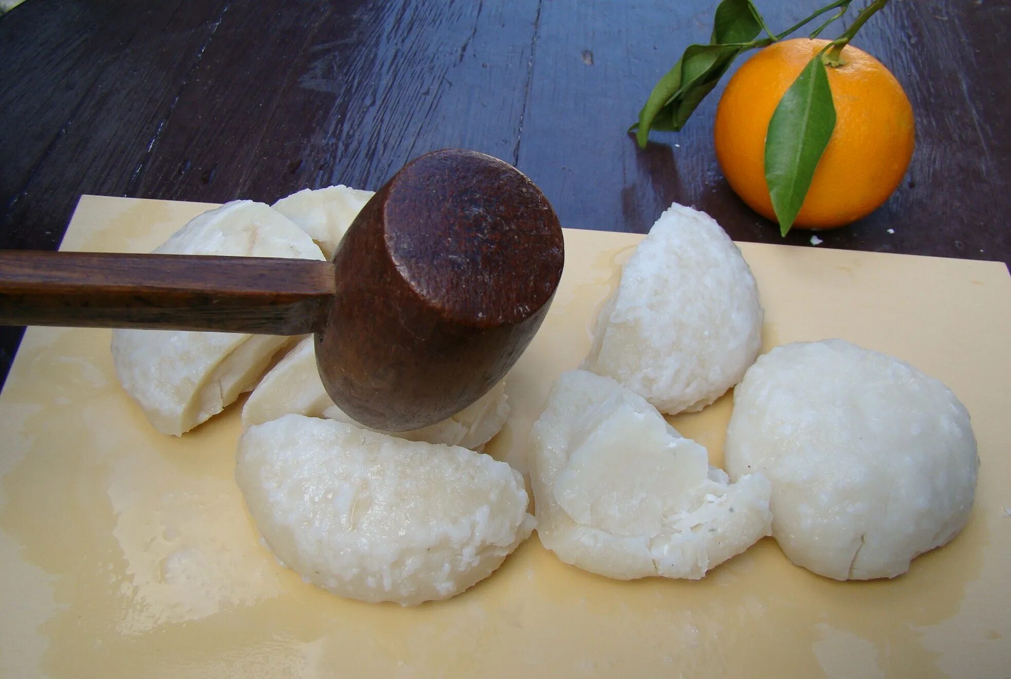 киби данго. корейские сладости из рисовой муки. зунда моти. моти рисовая лепешка. вьетнамские сладости.