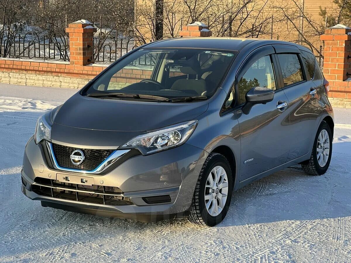 Nissan Note 2018. Nissan Note Hybrid 2018. Nissan Note e-Power 2018. Ниссан ноут 2018 гибрид.