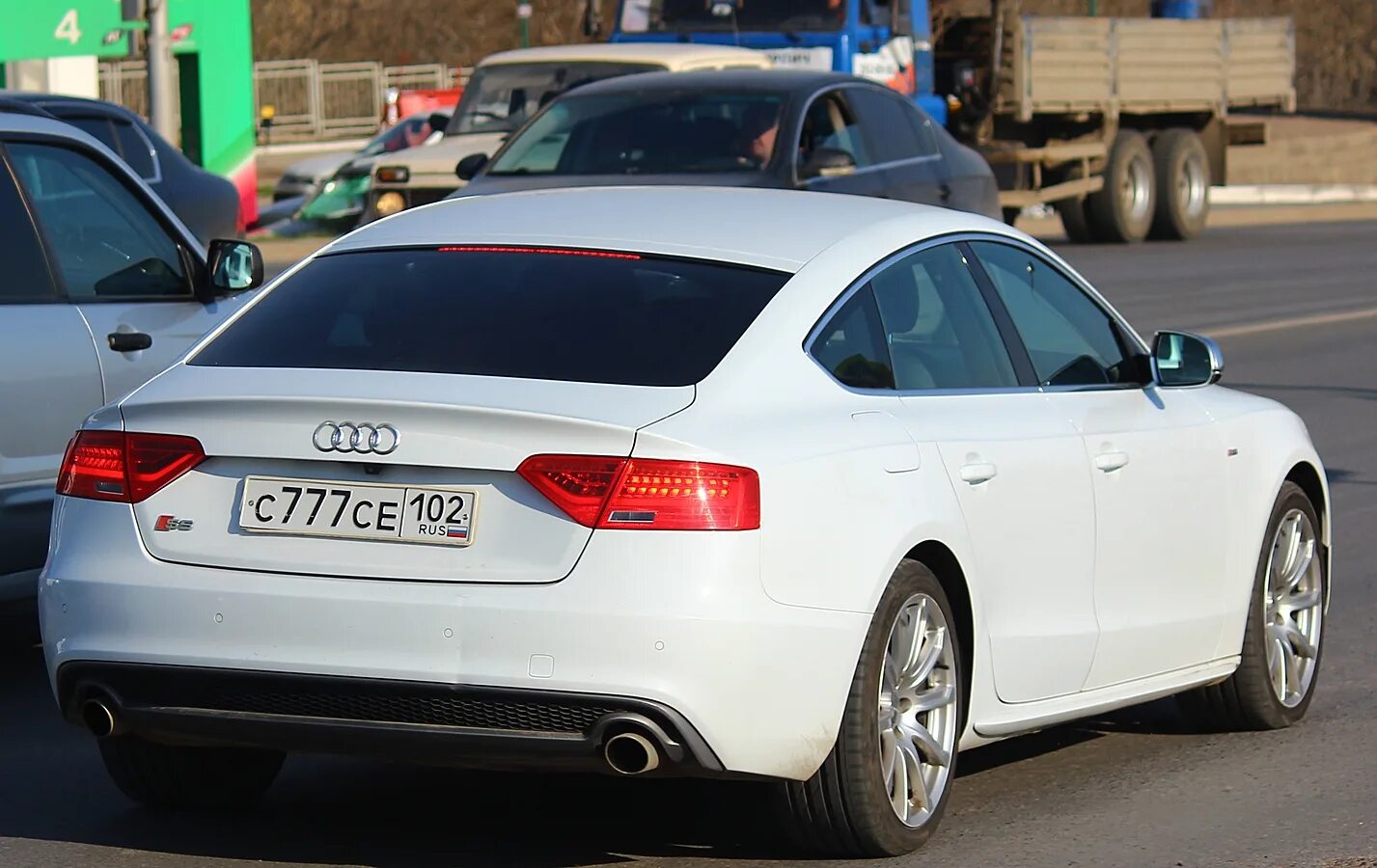 Ауди 102. Х408хн102. Audi rs7 2022 номеров российские 97. У226хх102 ауди. Audi на 102 02 регионе.