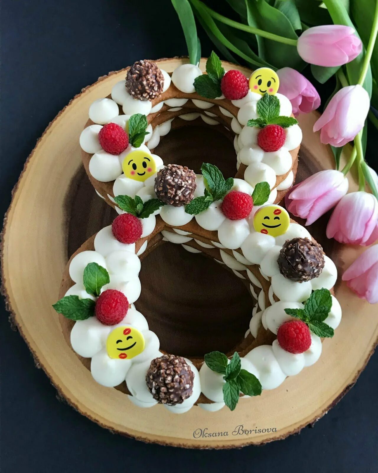 торт цифра с безешками. как украсить торт 8. торт цифра с кремом чиз. торт цифра круглый. украшение торта безе.