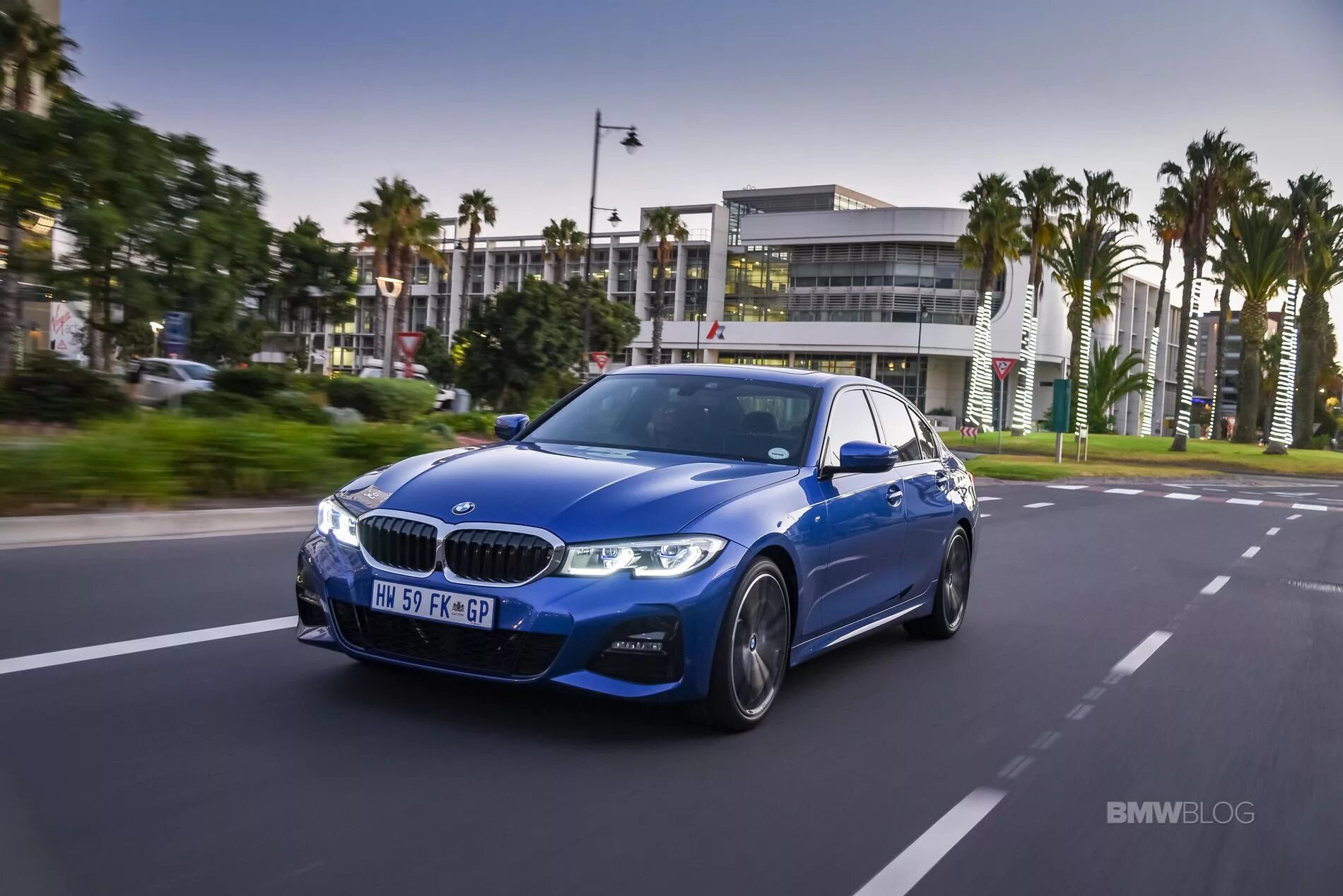 BMW g20 Portimao Blue. BMW 330i g20. BMW 3 g20 Портимау. BMW 320i m Sport g20.