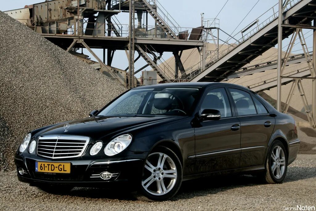 Mercedes e 280. Mercedes e 280. Мерседес е280 4matic. Мерседес е280 4matic. Мерседес е 280 2006.