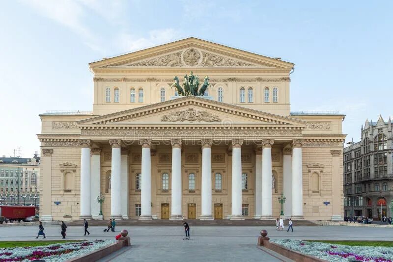 Большой театр в москве кратко. Достопримечательности москвы большой театр. большой театр фото здания в москве. большой театр фасад. реконструкция большого театра в москве.