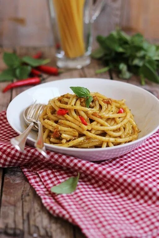 Макароны итальянской кухни. Итальянская паста. Итальянские блюда самые популярные. Итальянская паста. Итальянская паста.