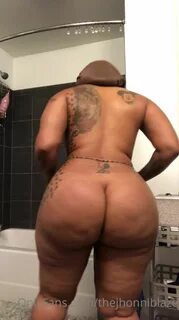 OnlyFans, Ebony, twerking.