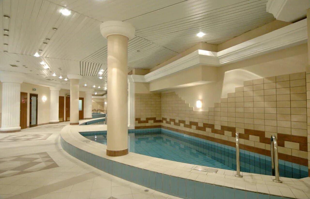 Ресторан в империал парк отель. Империал парк отель и спа подмосковье свадьба. Отель империал троицк. Представительский 1. Империал парк отель свадьба.