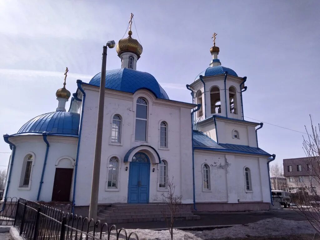 Г п березовка. Храм Березовка Красноярск. Церковь Успения Пресвятой Богородицы Берёзовский. Церковь в Березовке Красноярский край. Берёзовка (Берёзовский район, Красноярский край).