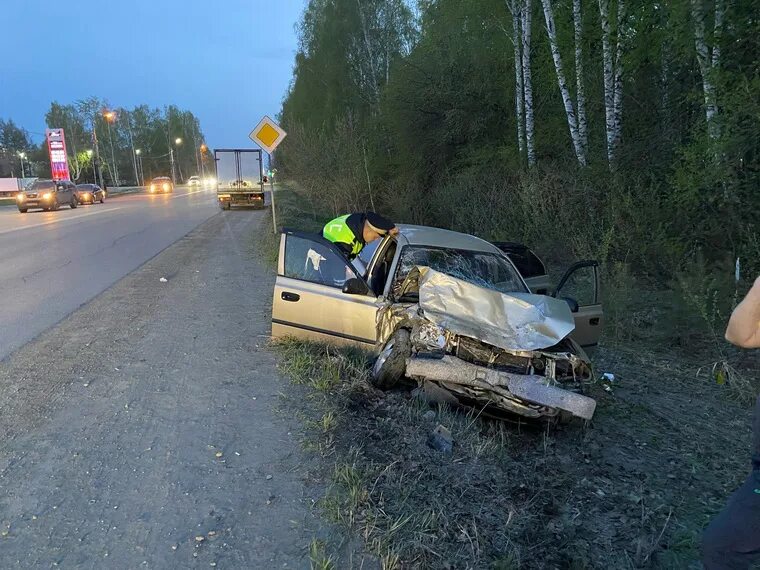 Дтп в верхней пышме. Дтп в верхней пышме. 22. Дтп в верхней пышме. Авария тигуан 2010 ночь.