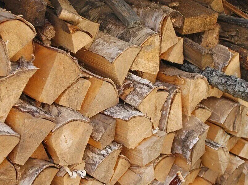 Дрова 1200 за куб. Сухие березовые дрова. Дрова колотые береза. Дрова береза. Дрова берёзовые колотые.