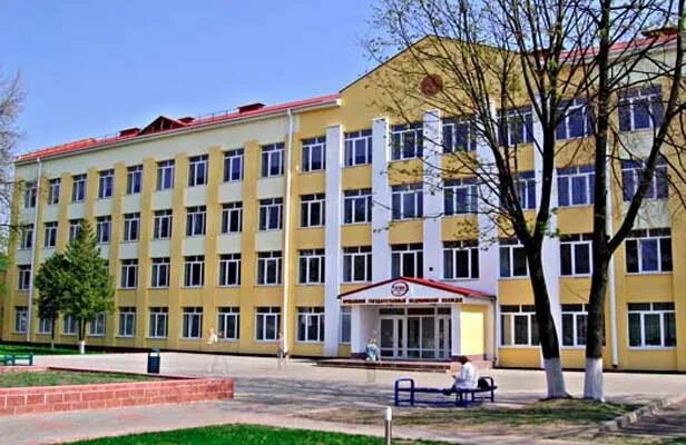 Орша. Общежитие медицинского колледжа. Оршанский медицинский. Оршанский медицинский колледж фото. Оршанский медицинский.