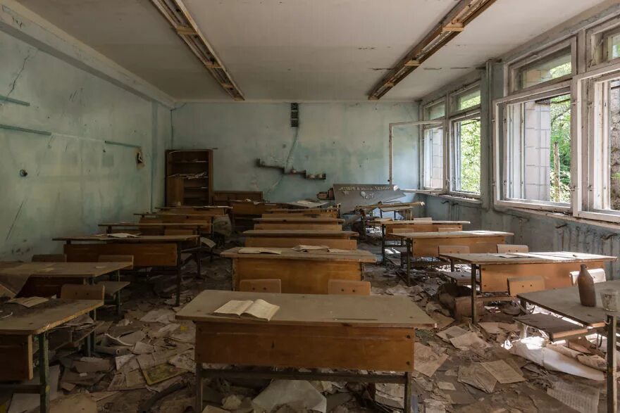 Школа в чернобыле. Чернобыль школа. припять школа. школа из чернобыля.
