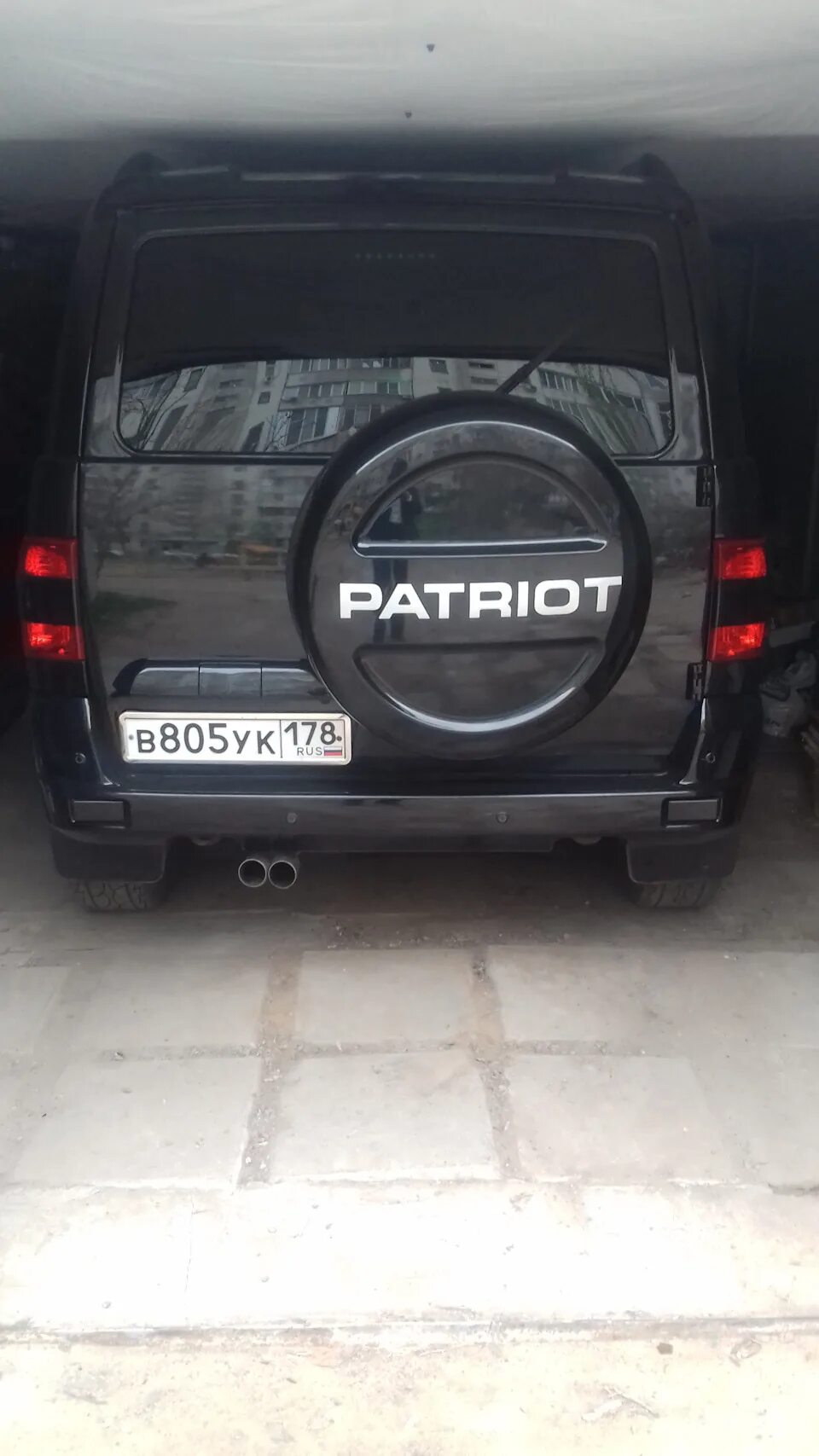 Задние фонари да лаком красным - УАЗ Patriot, 2,7 л, 2012 года стайлинг DRIVE2