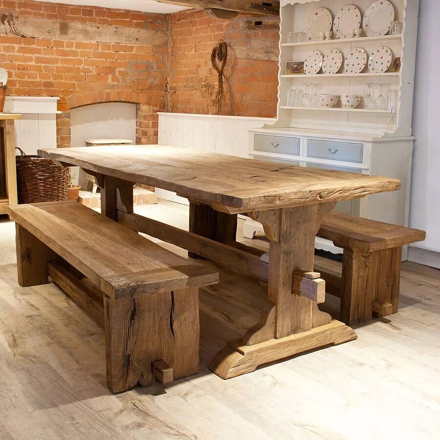 Сайты мебели из массива. Деревянная мебель. Стол в деревенском стиле. Мебель в деревенском стиле. Массивный деревянный стол.