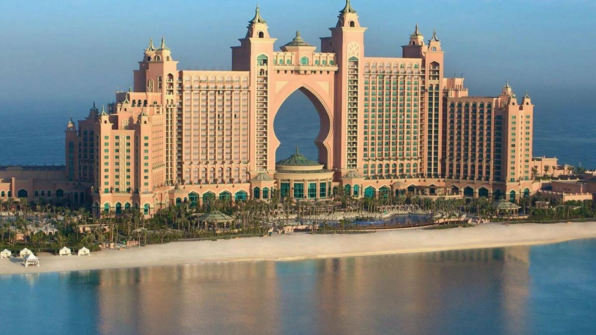 Atlantis цены. Отель Атлантис (Atlantis the Palm). Пальма Джумейра Атлантис. ОАЭ Атлантис Дубай. Атлантис Палм Дубай.