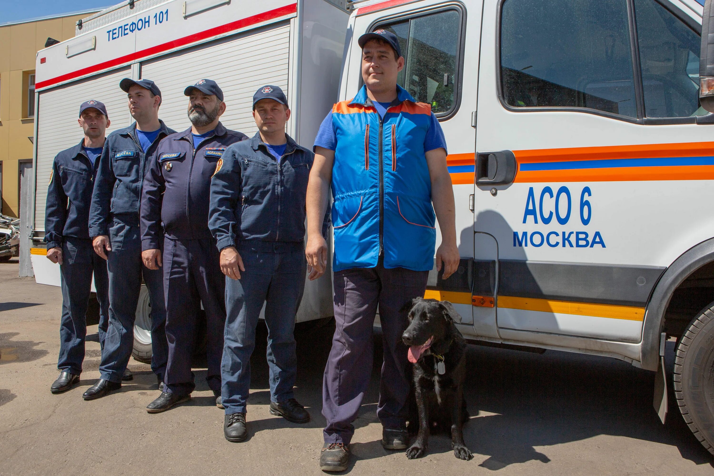 Москва спасательный отряд. Аварийно спасательный отряд 6. Пожарно-спасательный отряд. Аварийно спасательный отряд 3. Спасатель ПСО.