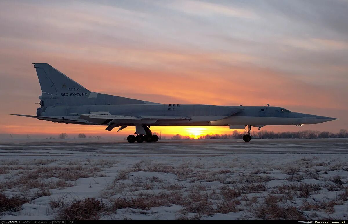 Ту 22 м 3 фото. Ту-22м3. Ту-22м3 Гефест. Ту-22м сверхзвуковой самолёт. Туполев ту-22м3.