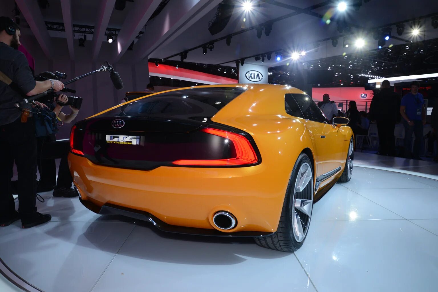 Kia gt4 Stinger Concept. Kia Stinger концепт. Kia gt Concept. Киа Стингер 2011 концепт.