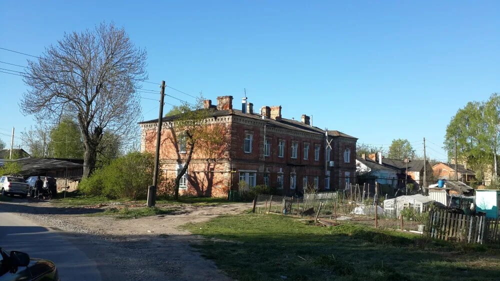 Фото въезда в тулу из белева. Белеве машина. Белев колокольня. Машина белеве. Машина белеве.