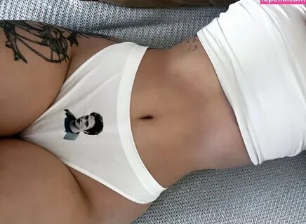 natalblya-2 Nude Leaks OnlyFans Photo 7.