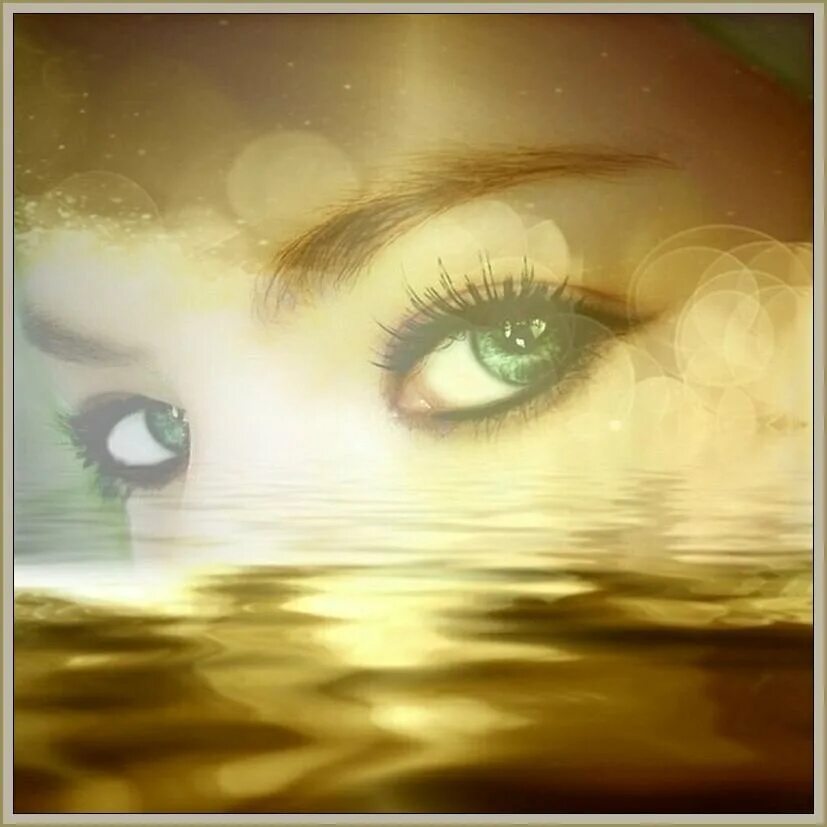 Видео зеркало души. Женские глаза. Взгляд зеленых глаз. Женские глаза на фоне природы. Серо зеленые глаза.