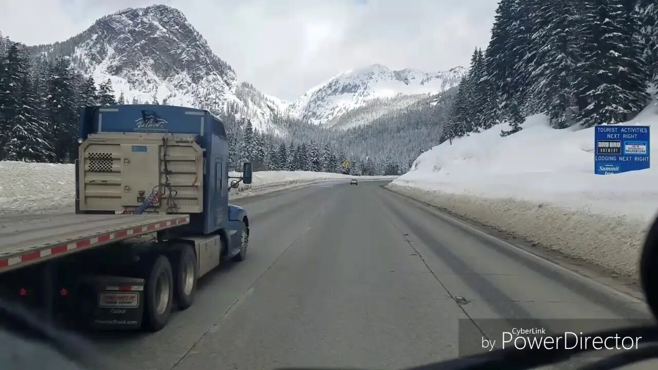 Дальнобойщики США. Дальнобой США. LORAUSA Дальнобой по Америке. Kenworth w900 на Аляске в снегу.