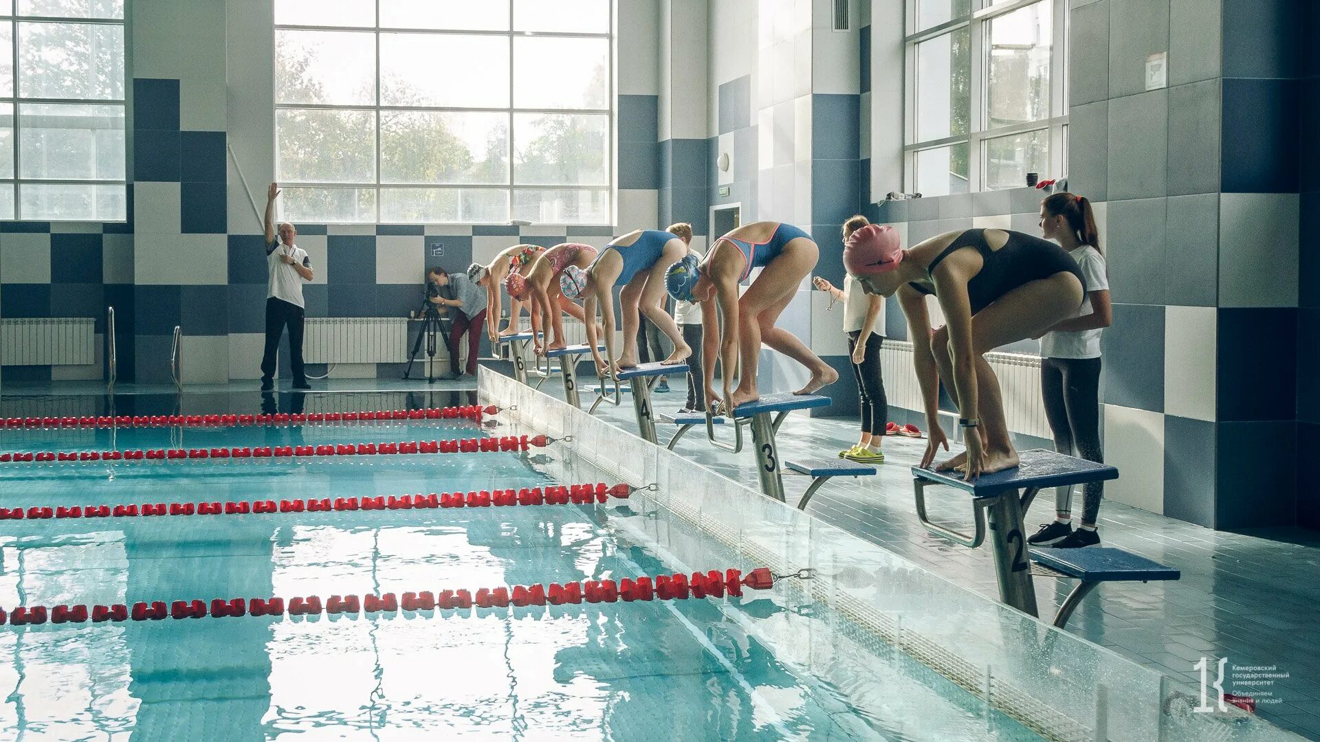Школа 55 университетский бассейн. Бассейн урфу университетский. Бассейн урфу екатеринбург. Бассейн урфу екатеринбург. Бассейн университетский таганская.