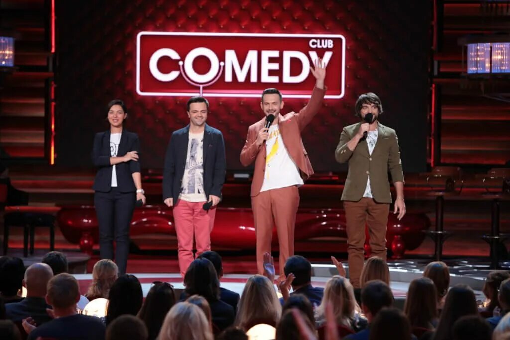Comedy club тнт. Комедии клаб. Тнт резиденты камеди клаб. Новогодний камеди клаб 2022. Резиденты камеди клаб 2010.