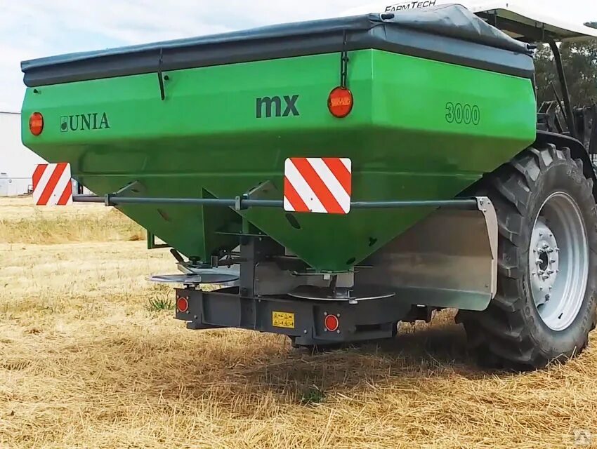 Разбрасыватель удобрений навесной для мтз. Разбрасыватель удобрений unia mx 3000. разбрасыватель минеральных удобрений прицепной для мтз 82. разбрасыватель минеральных удобрений прицепной unia. разбрасыватель удобрений рсм-200.