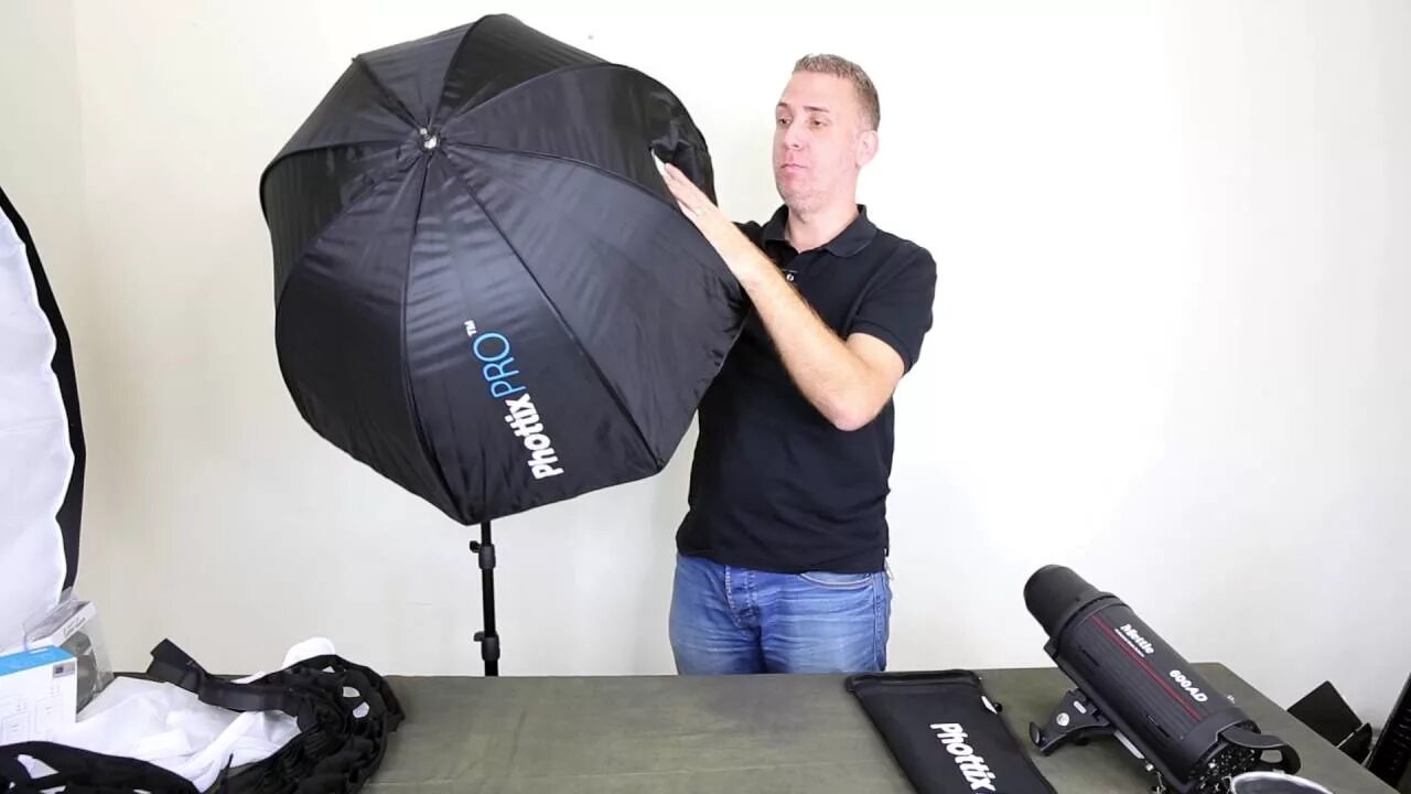 Брендинг в сонсу доне софтбокс. Софтбокс rfi softbox 2х3 - 60х90. софтбокс 80х80 распаковка. софтбокс godox sa-30 с сотами для s30. октобокс 90 см.