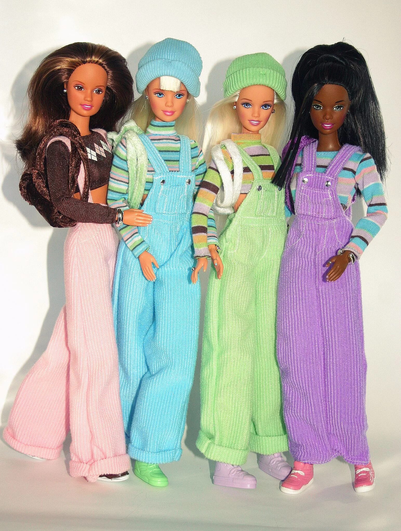 Skipper 90s. Барби 90-s. Кукла Скиппер 90-х. Barbie Skipper 90х.