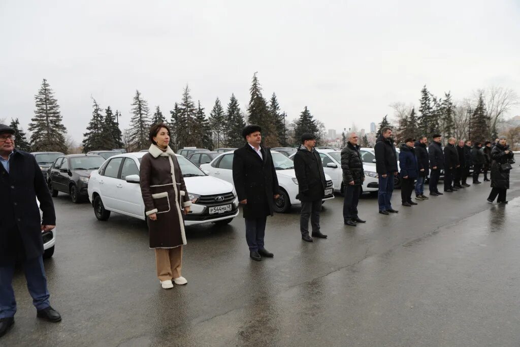 Приезд в липецк. Визит мурашко в липецк. вручение ключей. липецк автомобили.