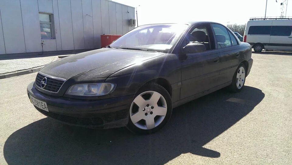 Омега б колеса. Opel Omega a r17. Intra r17 Opel Omega. Opel Omega b r17. Opel Omega b r16.