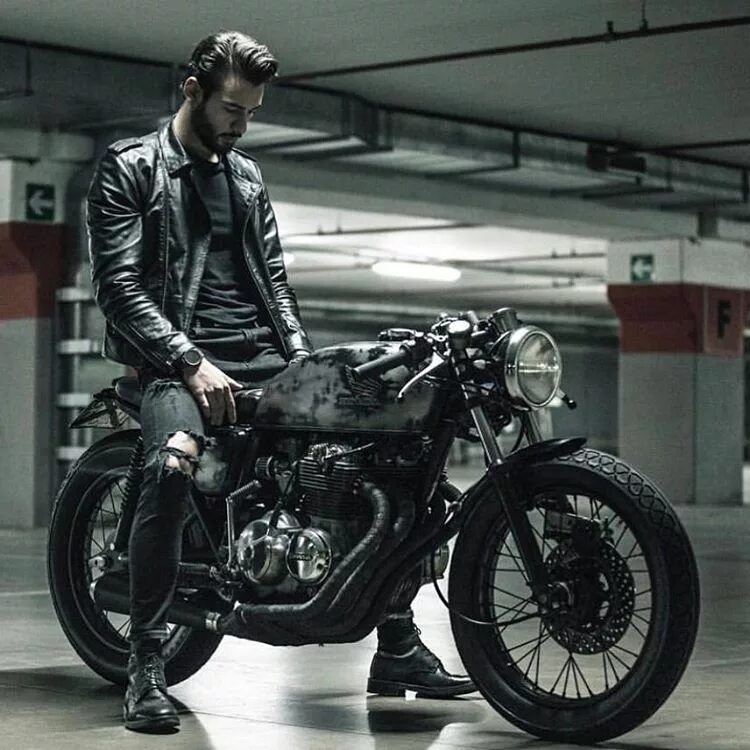 МОТОСТИЛЬ Cafe Racer. Стиль кафе рейсер. Кафе рейсер байкер. Кафе рейсер мотоциклист. Стили байков