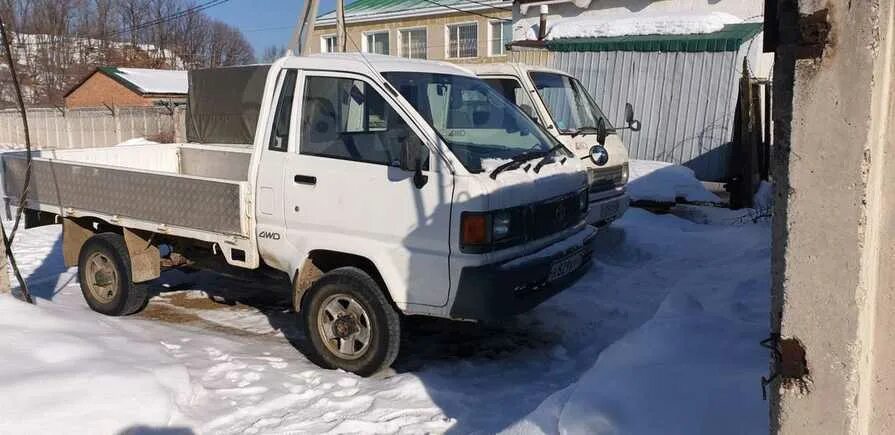 Грузовик Toyota Lite Ace 1997. Toyota Lite Ace 1997 грузовой-бортовой. Toyota Грузовичок Town Ace. Toyota Lite Ace 2004. Грузовик 1000 кг