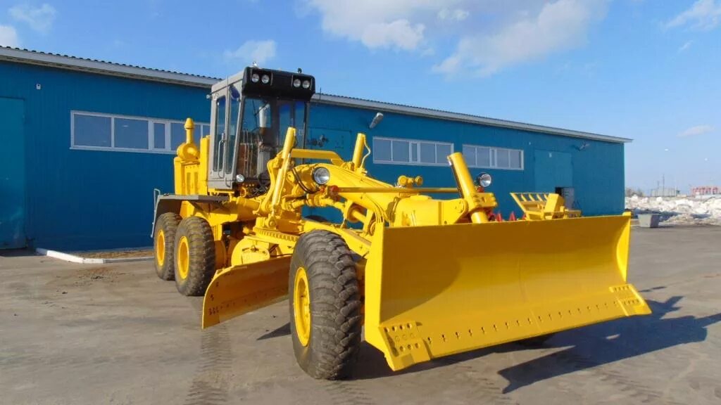 2. Термостат автогрейдер дз 98. Грейдозер дм-15. Новый автогрейдер дз-122. Грейдер кировец 1980.