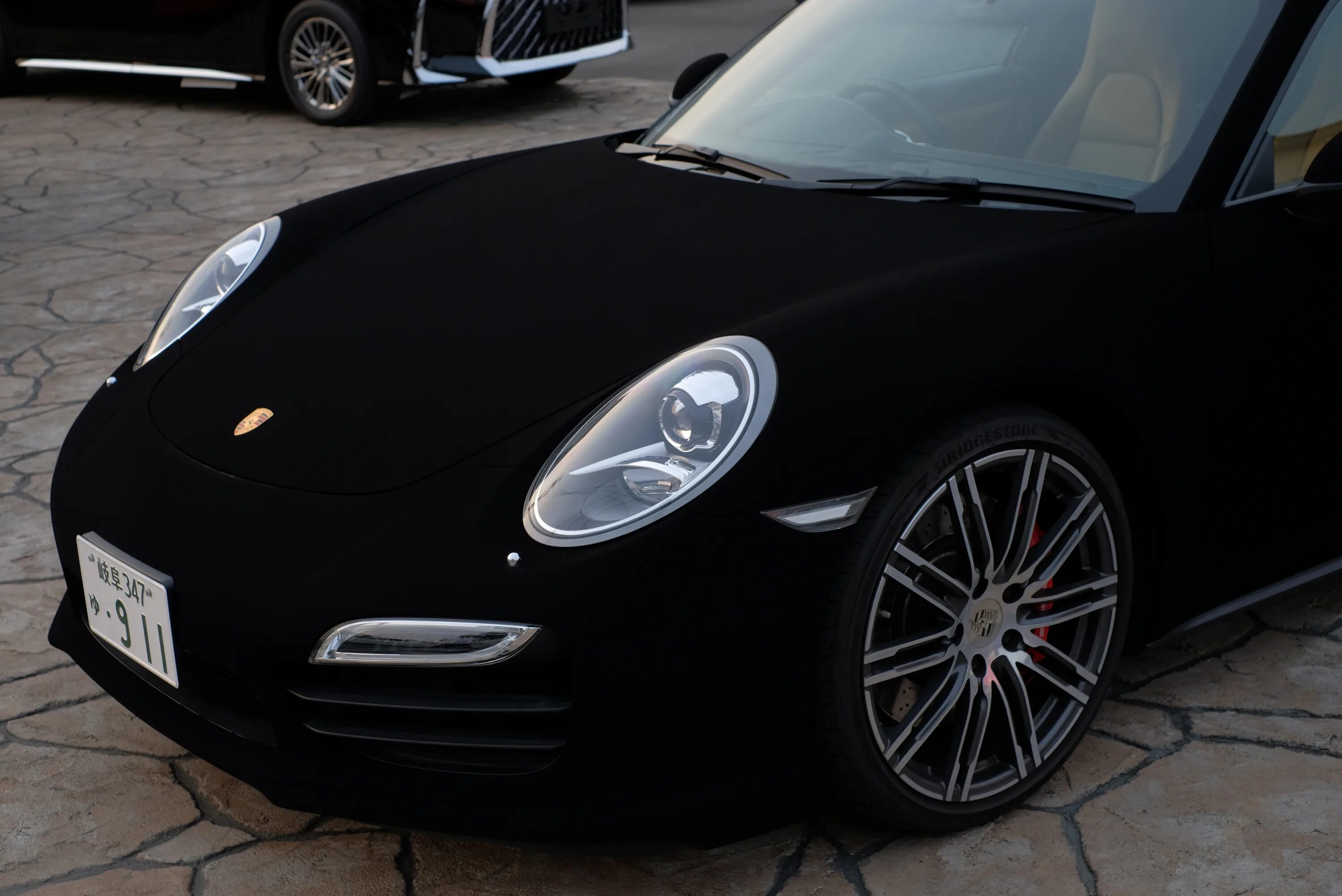 Порше 911 цвет графит. Палитра порше 911. Покраска порше кайен 995. Porsche голубой. Cayman gt4 фиолетовый.