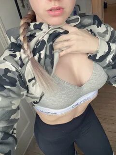 Rylie Rowan Onlyfans - 66 pictures.