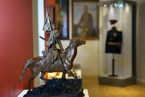 926 с ними доблесть и честь