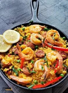 Паэлья с креветками и овощами