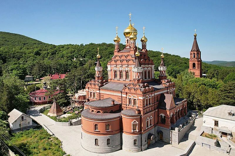 Сайт топловского монастыря. Крым женский монастырь Параскевы. Топловский монастырь в Крыму. Свято Троицкий Параскевиевский монастырь.