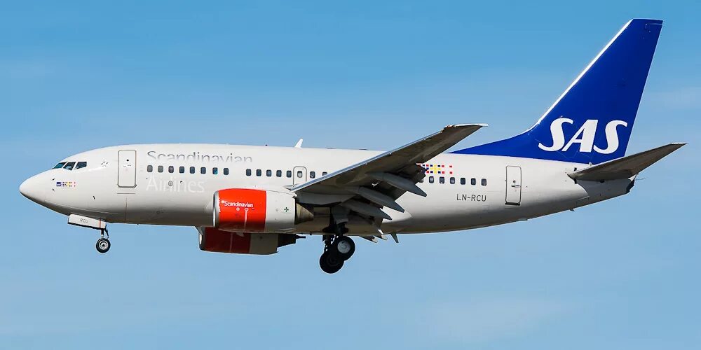 Being 737. Боинг 737 600. боинг 737 ориджинал. боинг 737 нж. boeing 737-7ju.