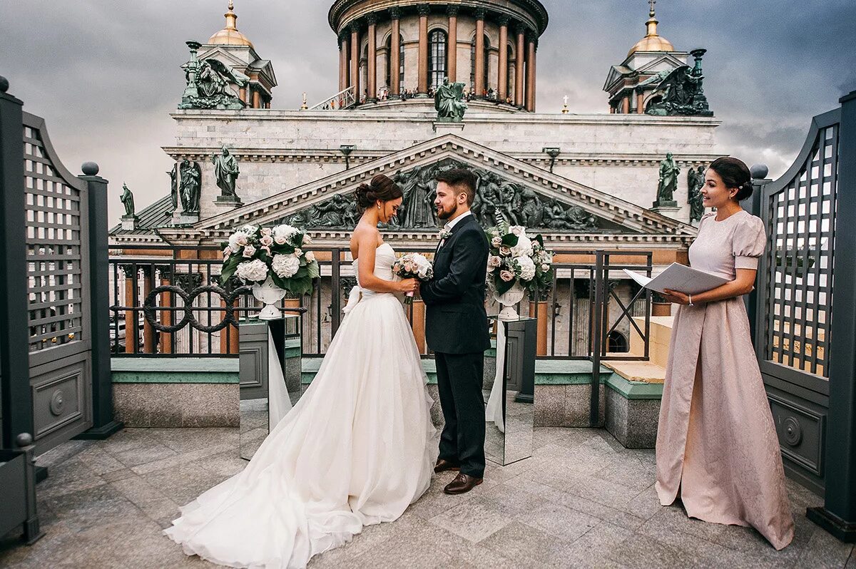 Свадебная фотосессия. Свадьба в Петербурге. Места для фотосессий. Стильная свадьба. Свадебное агентство москва недорого elizabeth wedding