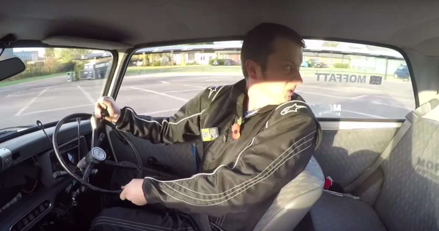 Макс про автомобиль. Голова водителя. Рекорд задним ходом. Автомобиль фаст. Силков сергей викторович.