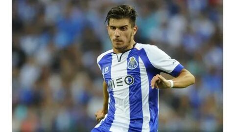 Ruben Neves (Porto) .