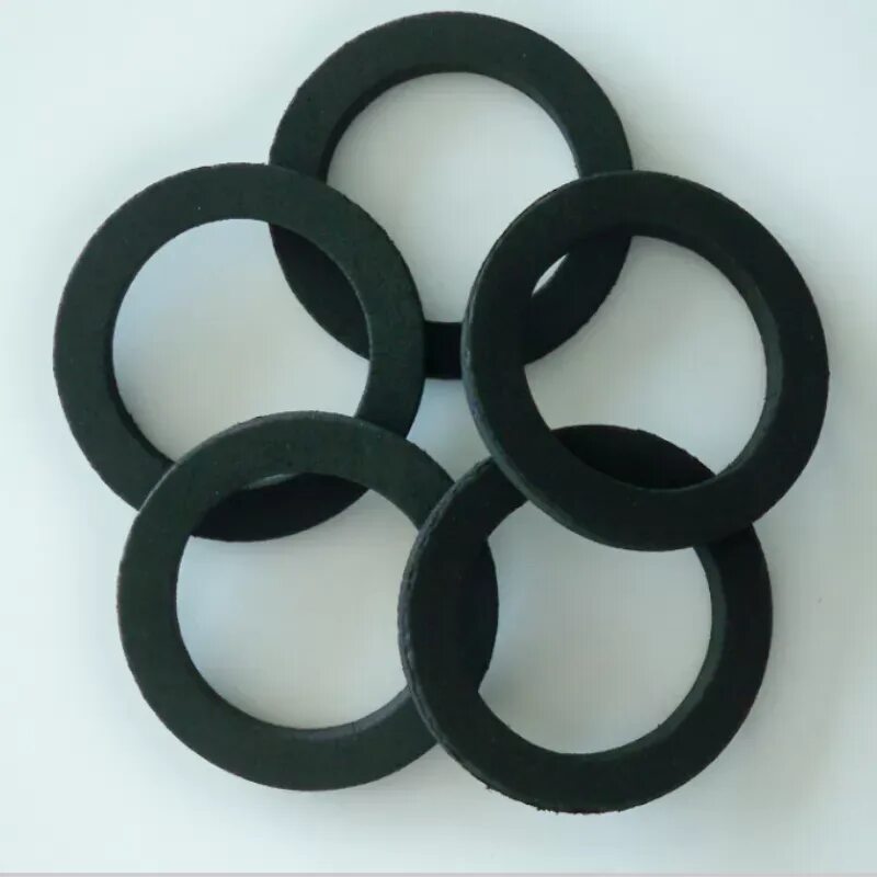 31. Прокладка резиновая плоская g41001. 36. Прокладка паронитовая 1 1/4". Прокладка резиновая (для гильзы 530, доб 355мм).